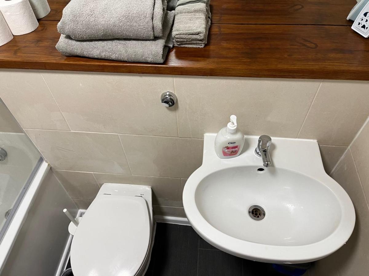 Three Bedroom House In Tooting By Star Apartments Londyn Zewnętrze zdjęcie