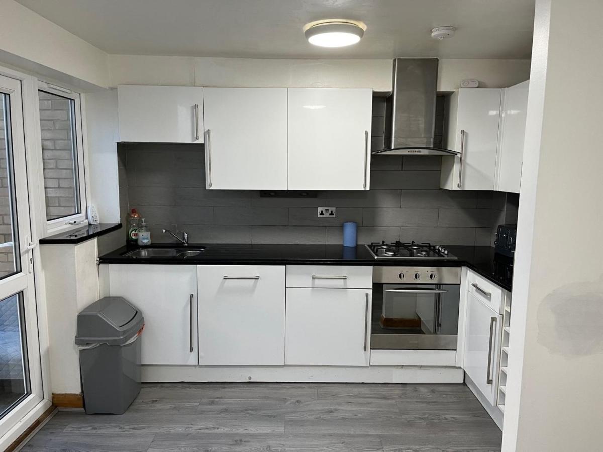 Three Bedroom House In Tooting By Star Apartments Londyn Zewnętrze zdjęcie